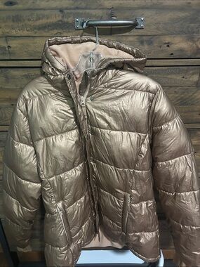 Amazon Essentials Metallic Rose Gold Puffer Jacket w/Hood. Very warm.